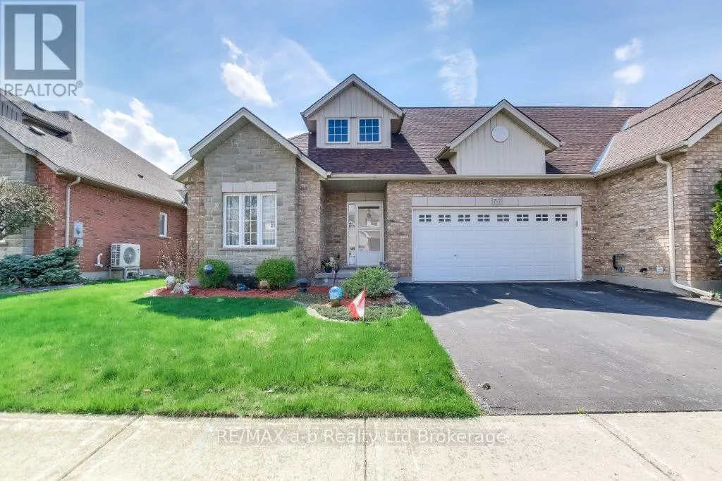 717 GARDEN COURT CRESCENT