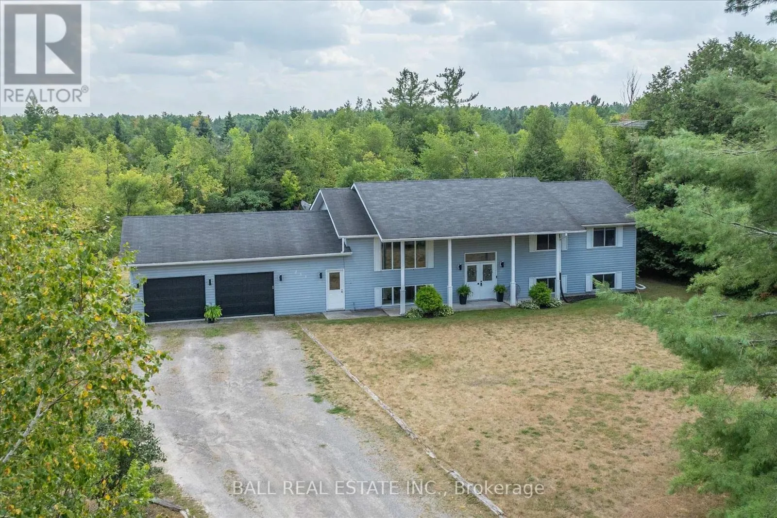 233 LONSBERRY LANE