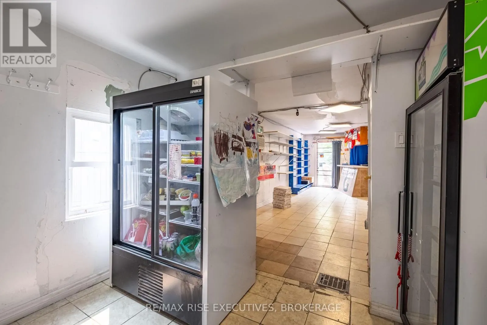 61 SEVENTH AVENUE