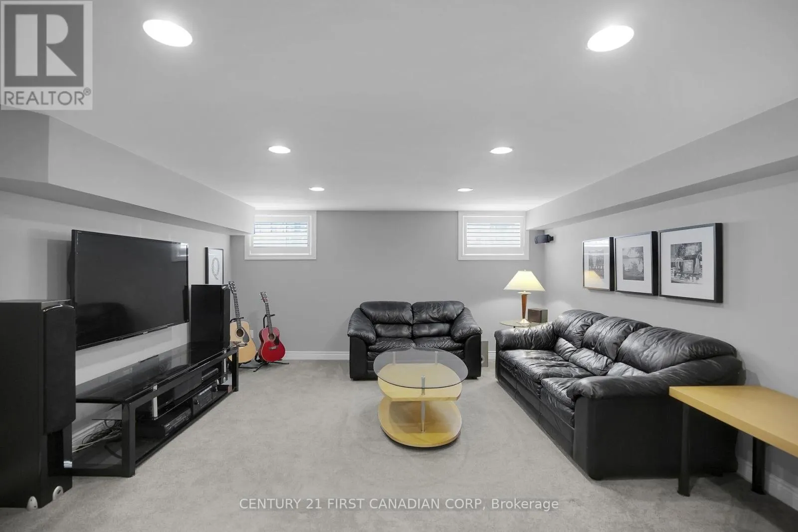 138 CHAMBERS AVENUE