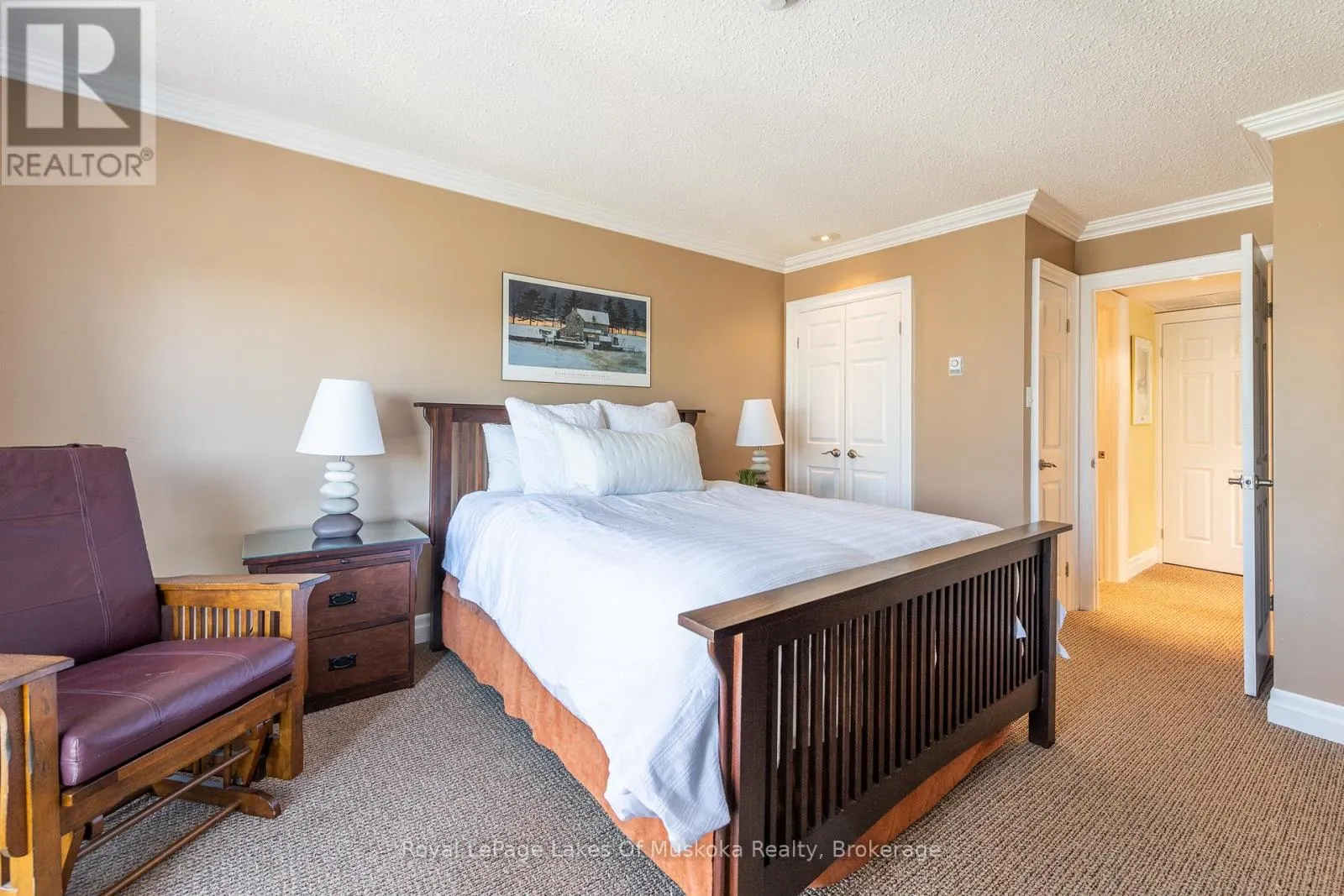 301 - 29 DEERHURST TENNISVIEW DRIVE, #301