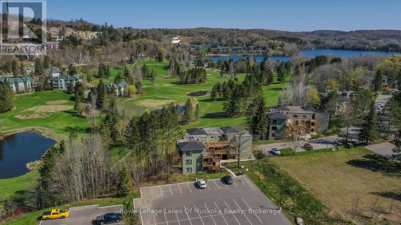 301 - 29 DEERHURST TENNISVIEW DRIVE, #301