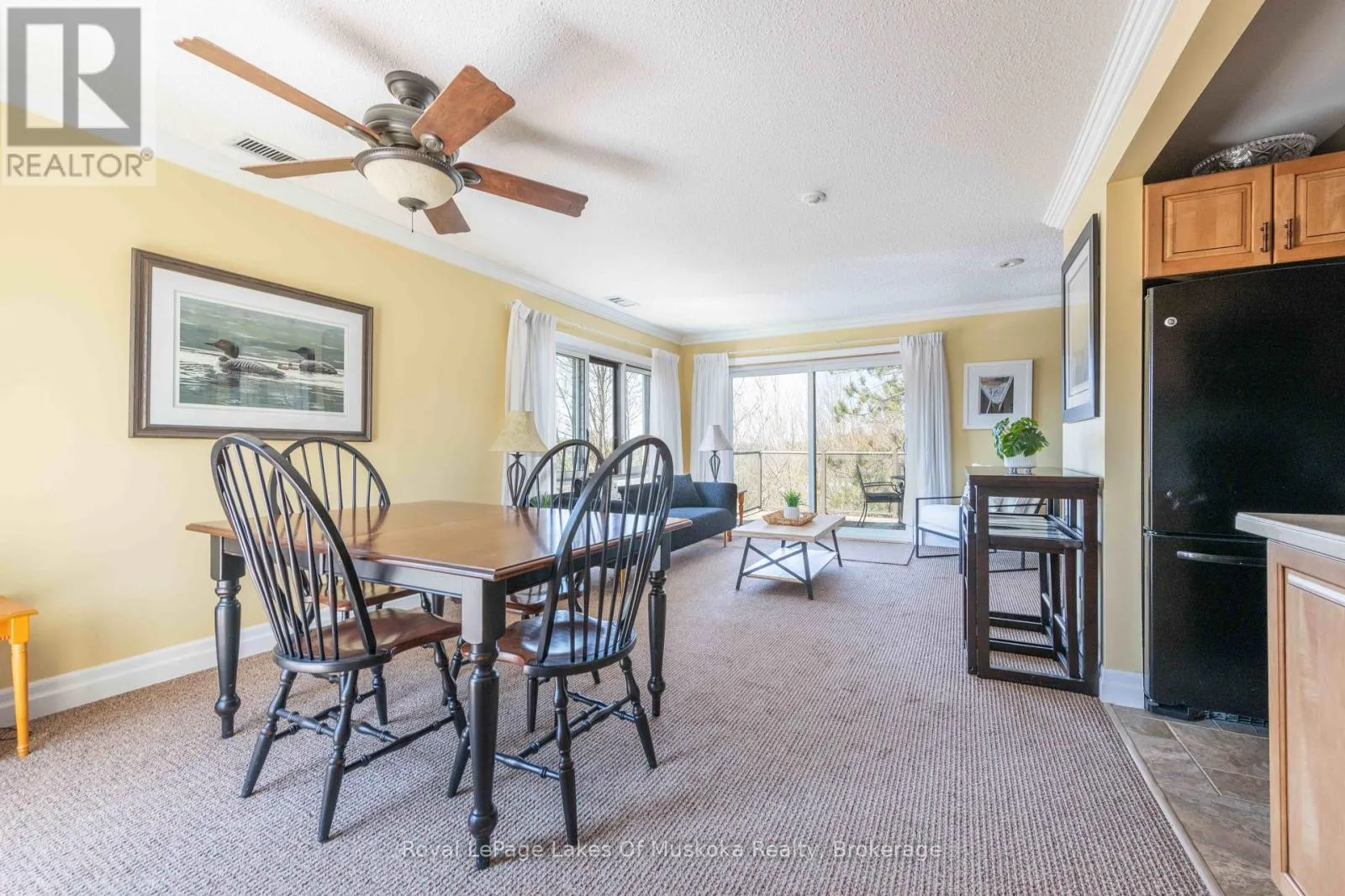 301 - 29 DEERHURST TENNISVIEW DRIVE, #301
