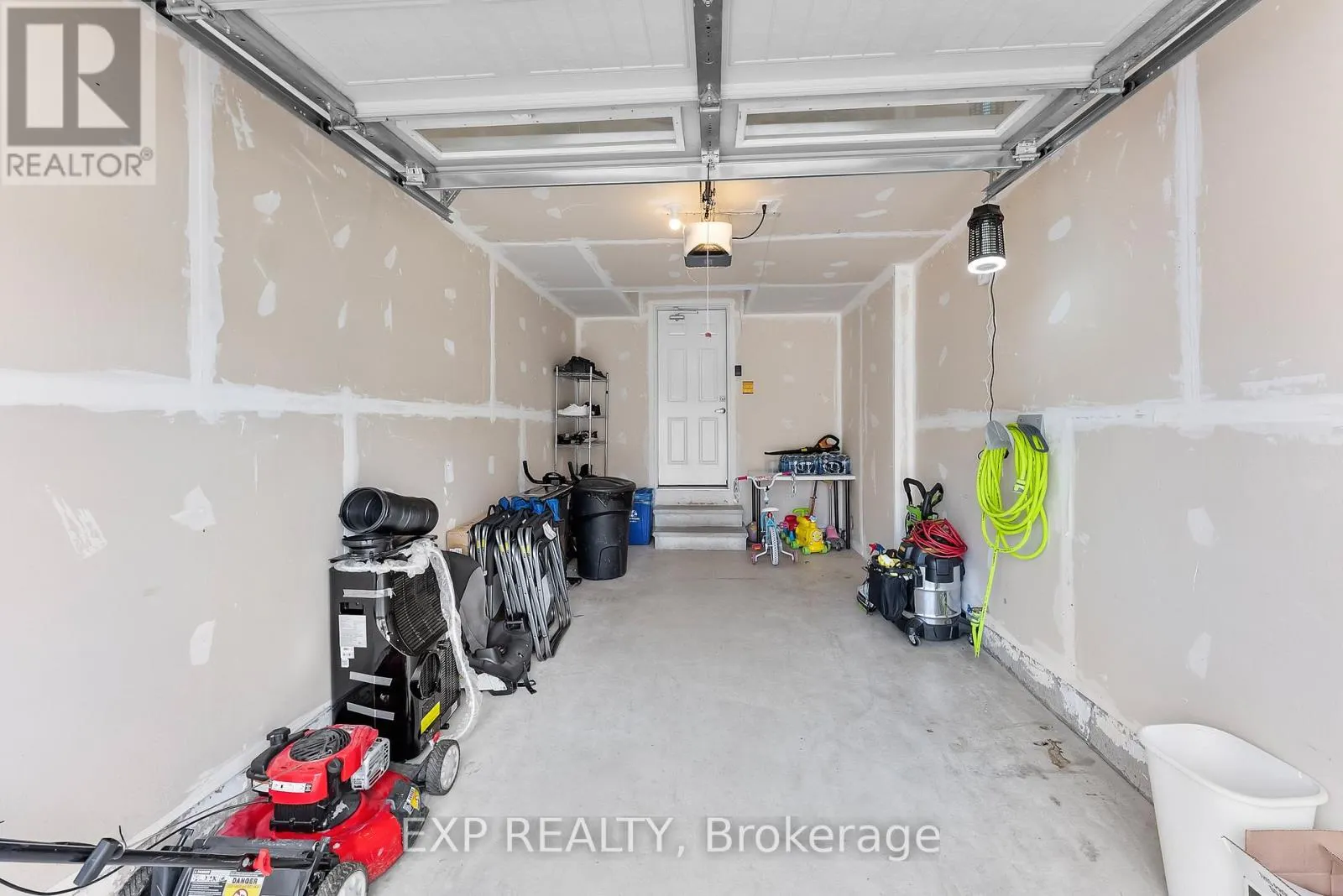 7732 REDBUD LANE