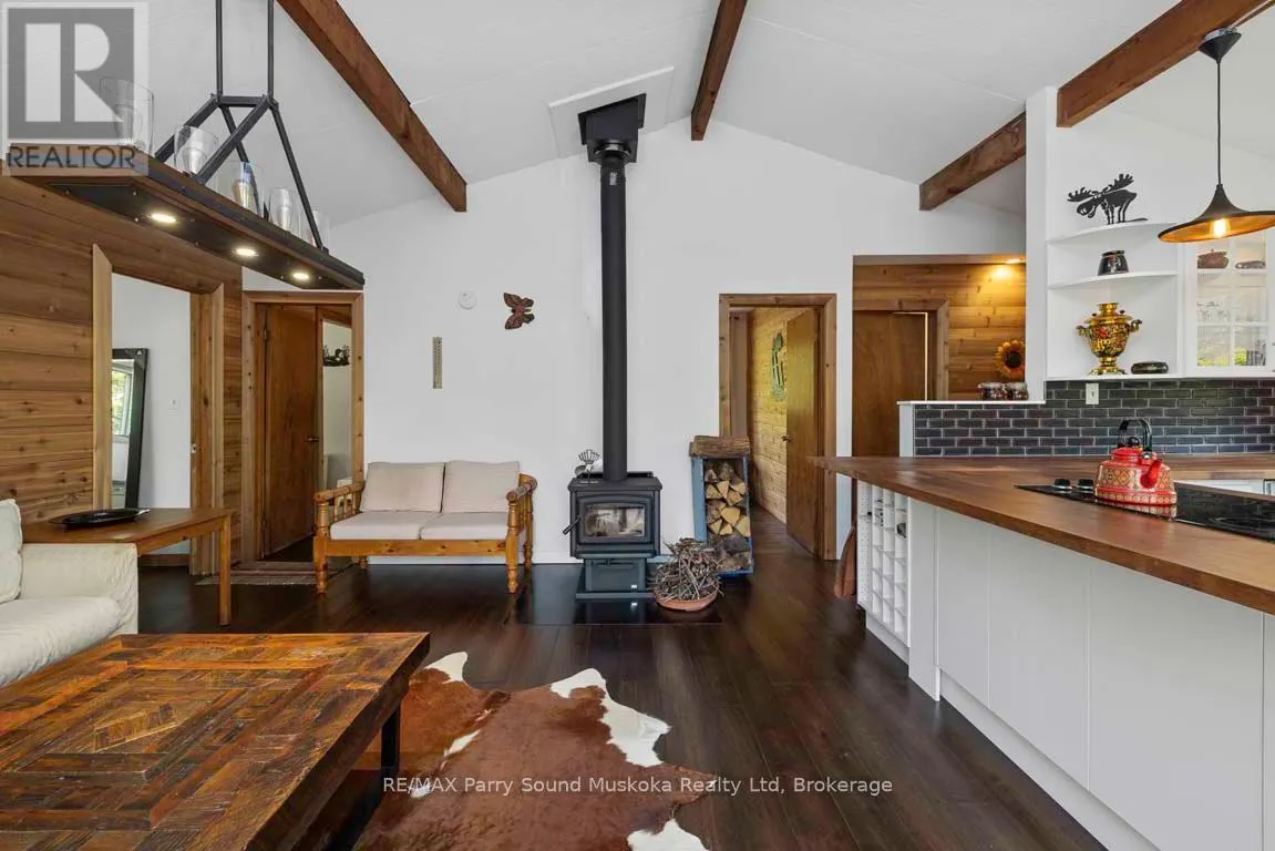 37 LYNBERRY DRIVE