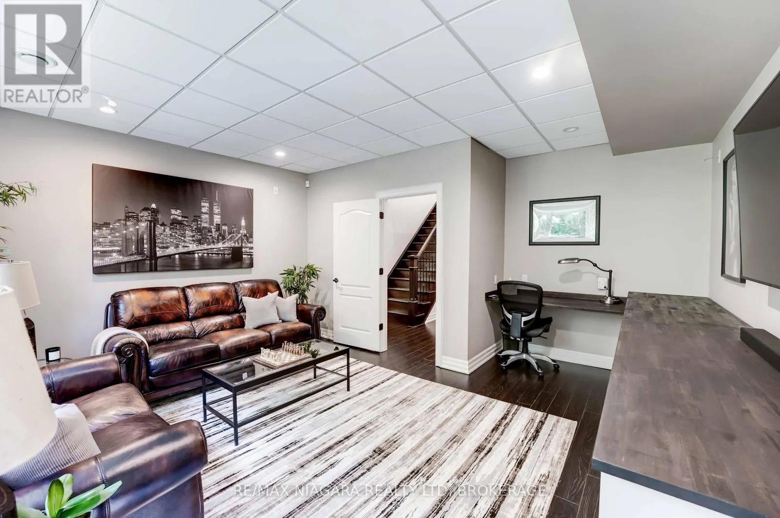 6394 PINESTONE ROAD