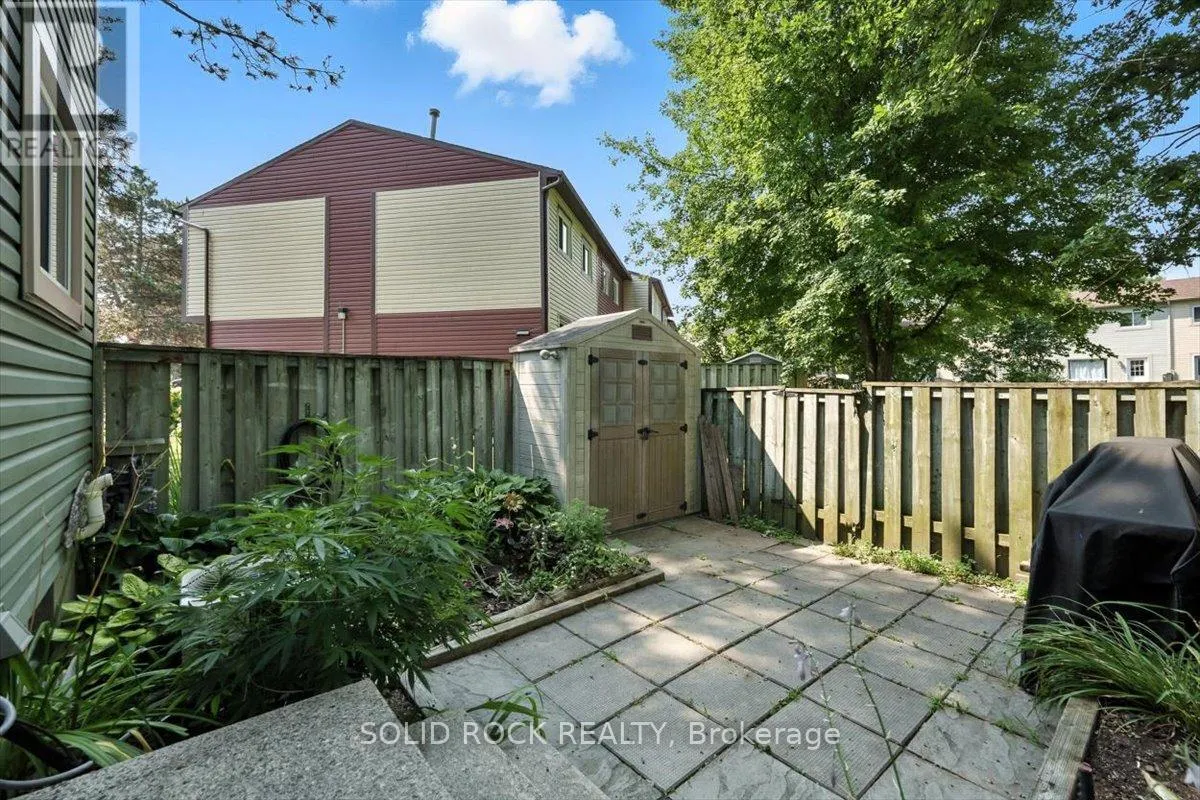 161 TEAL CRESCENT