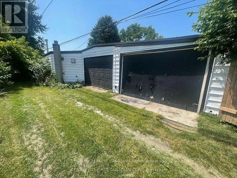 433 SALISBURY STREET