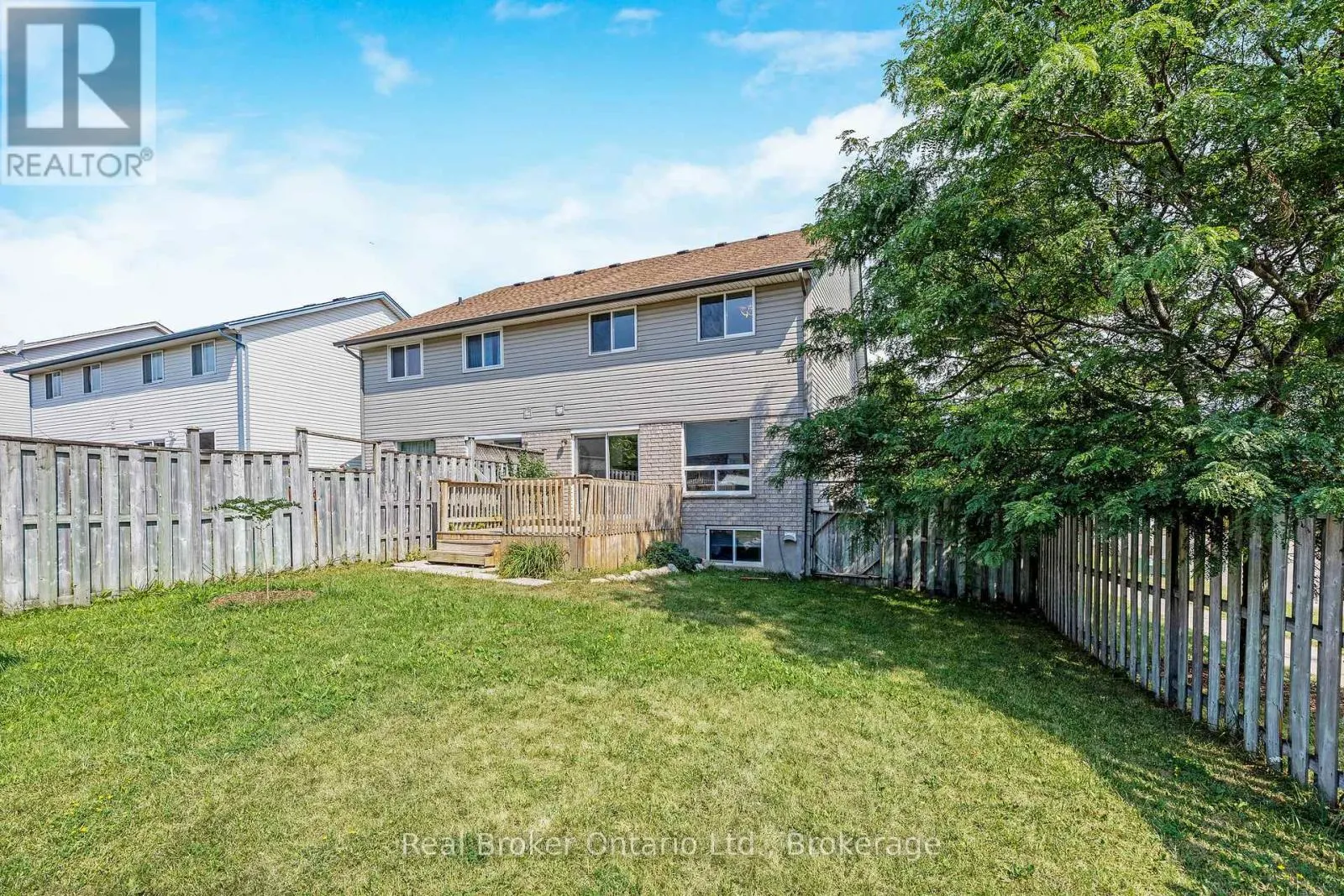 122 SILURIAN DRIVE