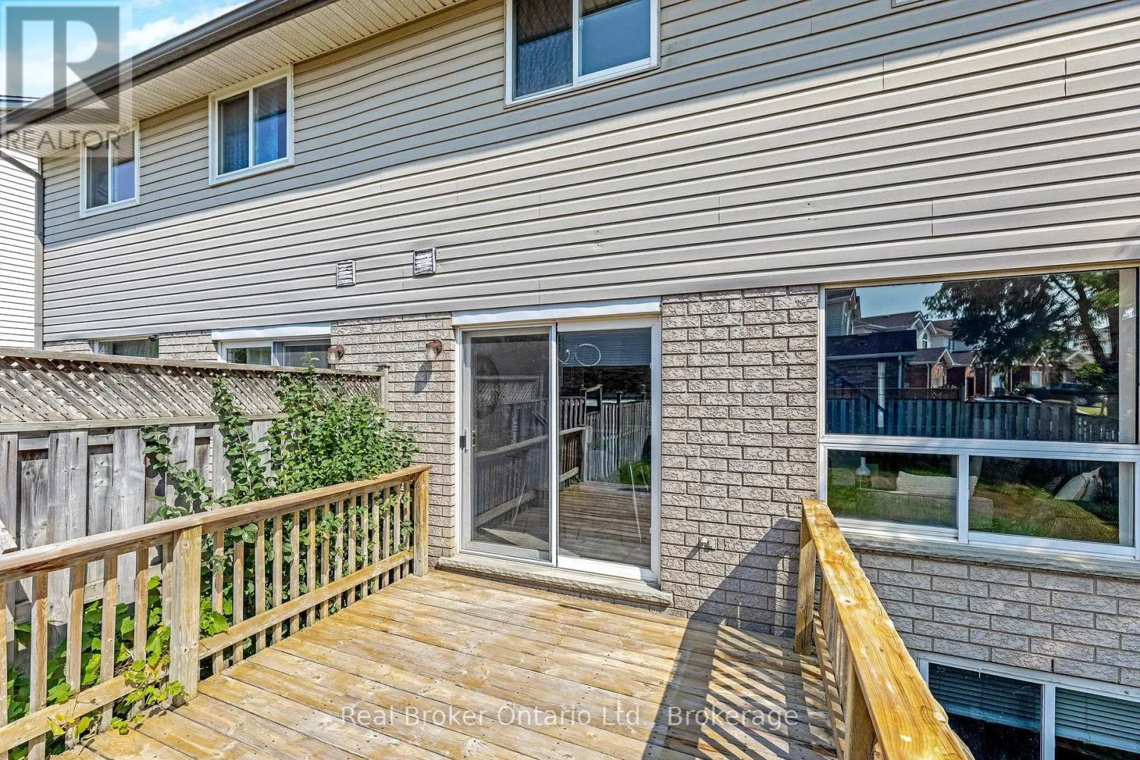 122 SILURIAN DRIVE
