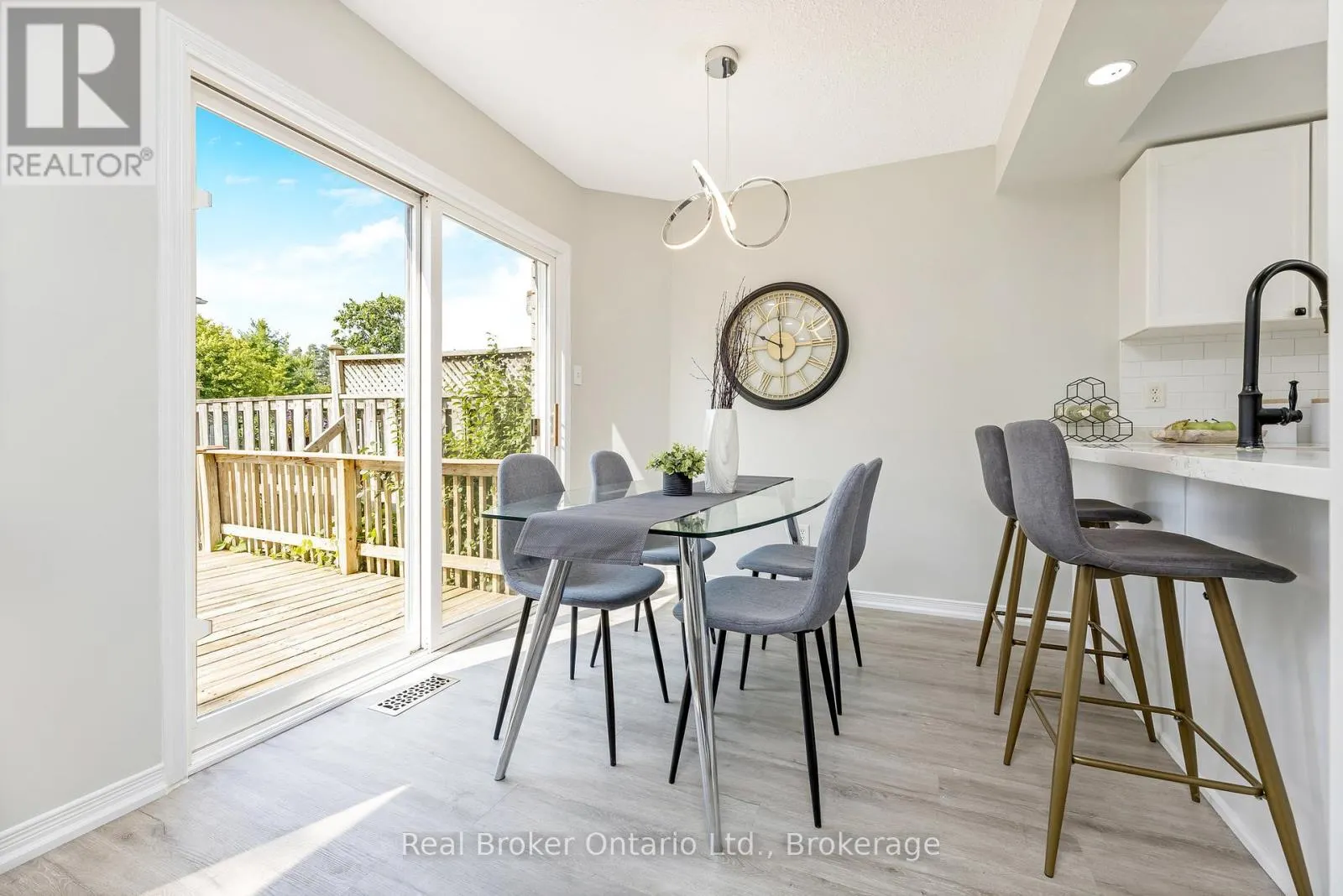 122 SILURIAN DRIVE