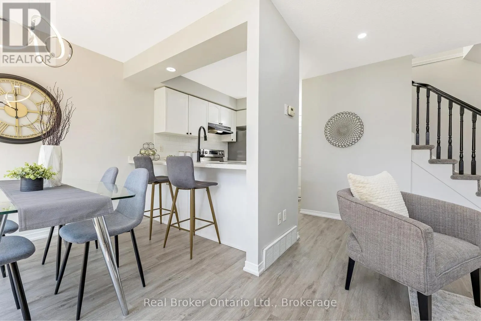 122 SILURIAN DRIVE