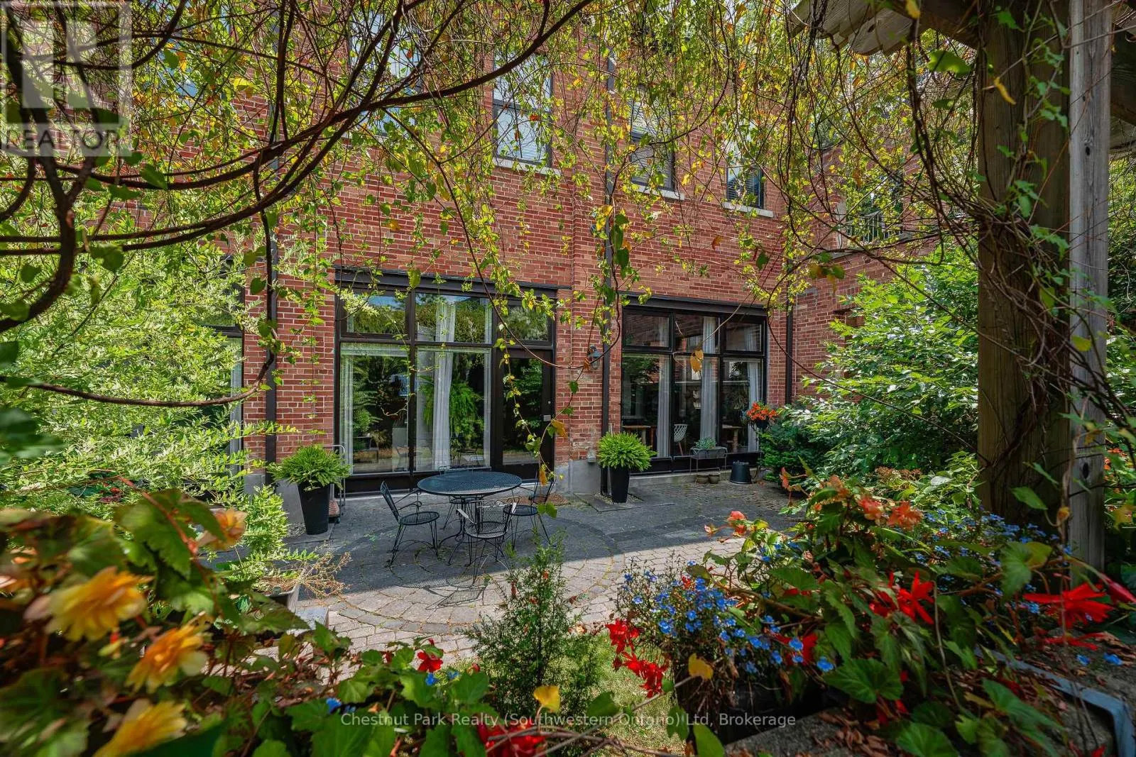 106 - 60 CARDIGAN STREET, #106