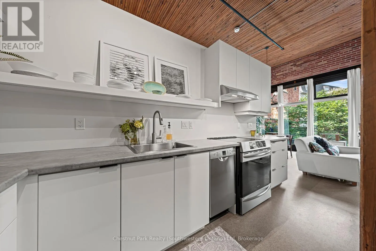 106 - 60 CARDIGAN STREET, #106