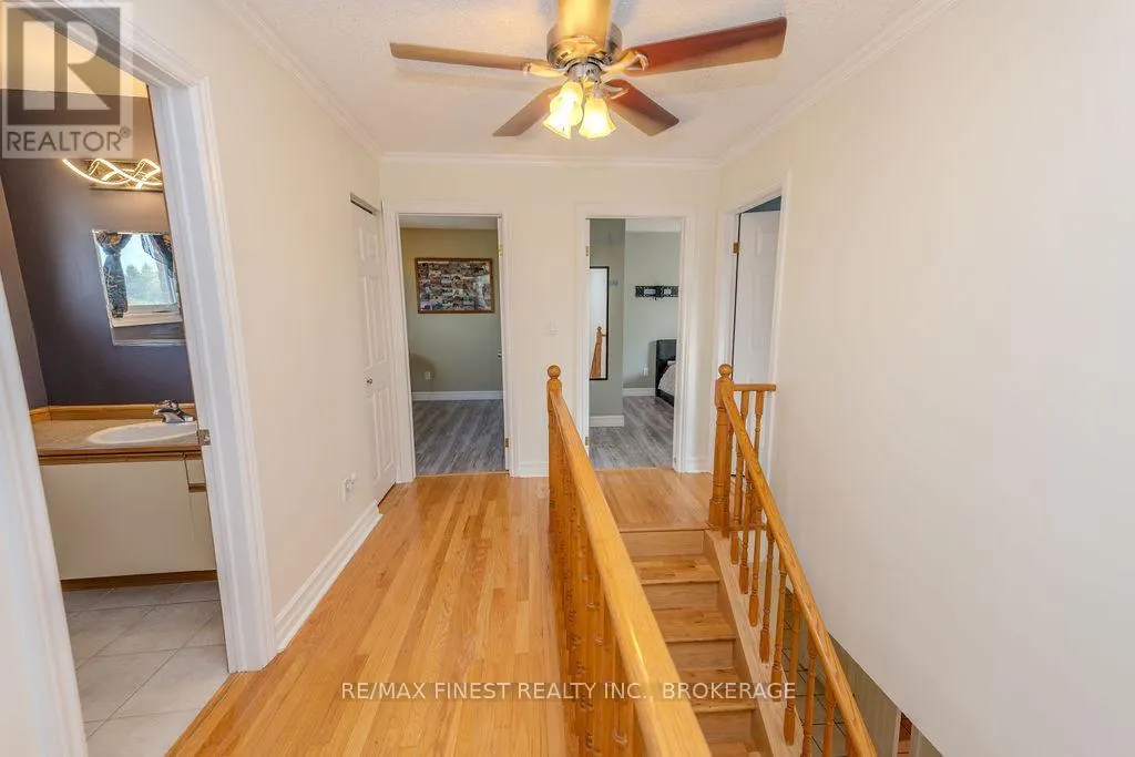 1106 WINTERGREEN CRESCENT