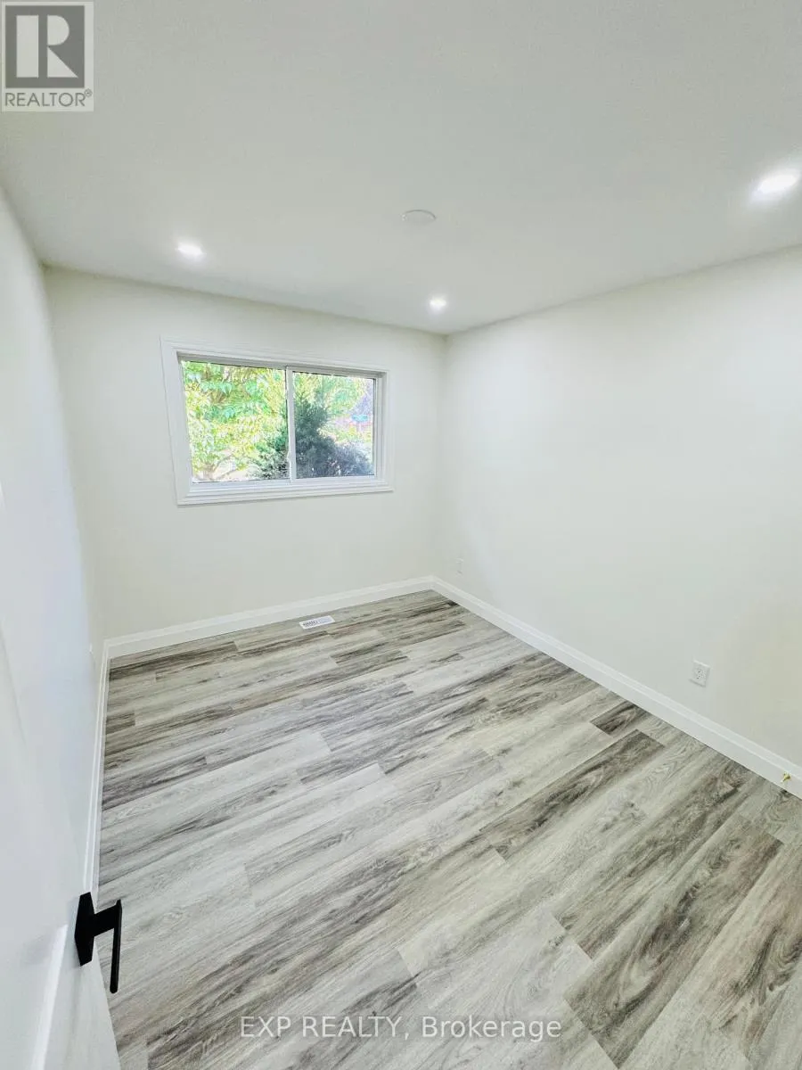 1 - 6 CRAIG DRIVE N