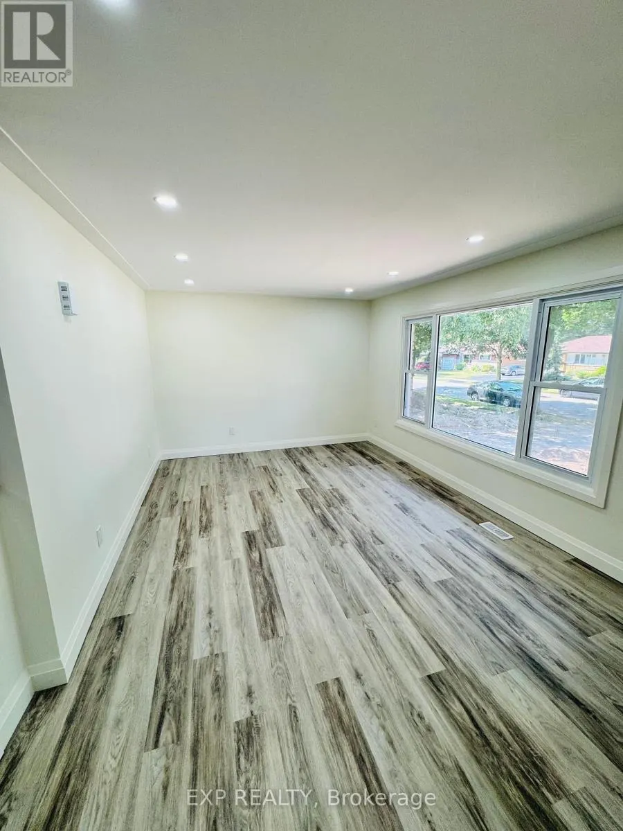 1 - 6 CRAIG DRIVE N