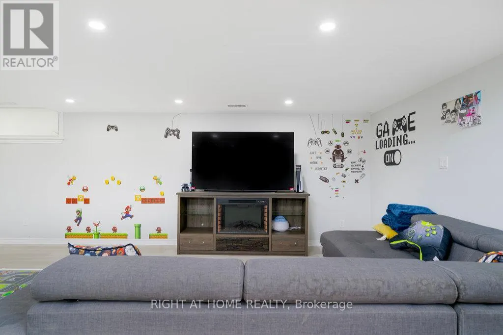 4512 KELLY FARM DRIVE