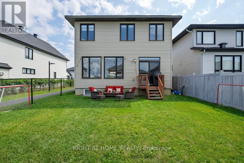 4512 KELLY FARM DRIVE