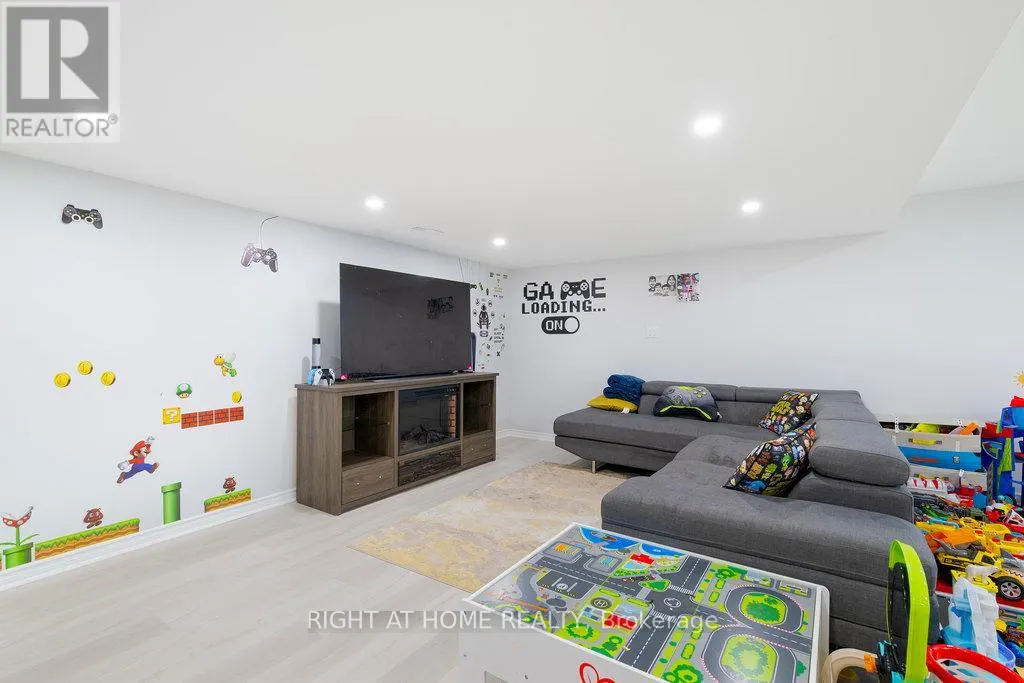 4512 KELLY FARM DRIVE