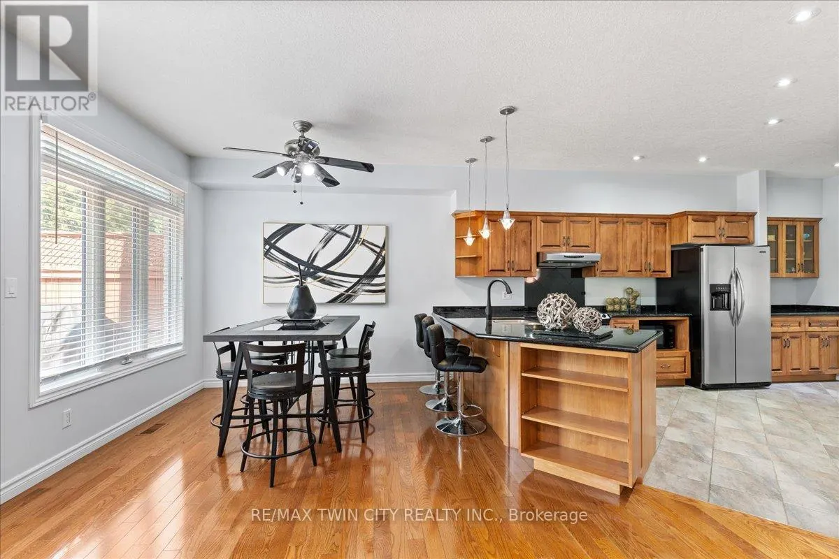 100 HIGH ACRES CRESCENT