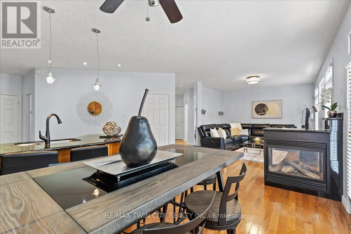 100 HIGH ACRES CRESCENT