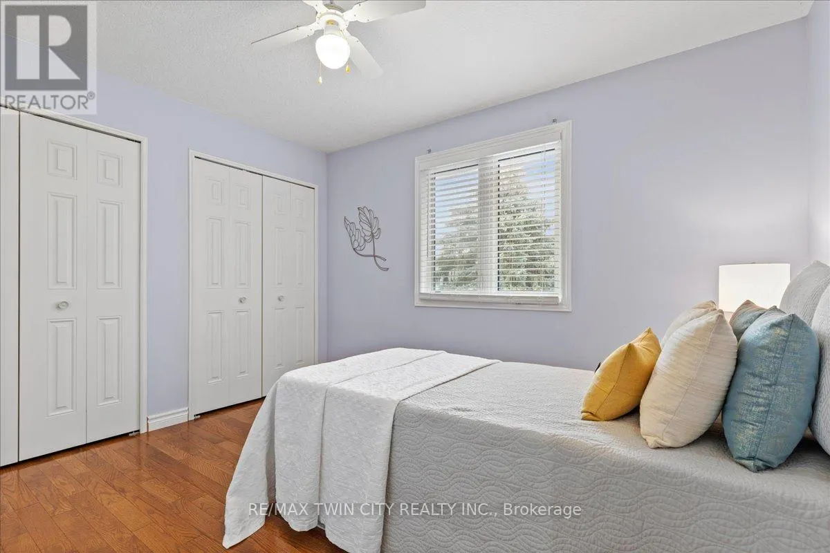 100 HIGH ACRES CRESCENT