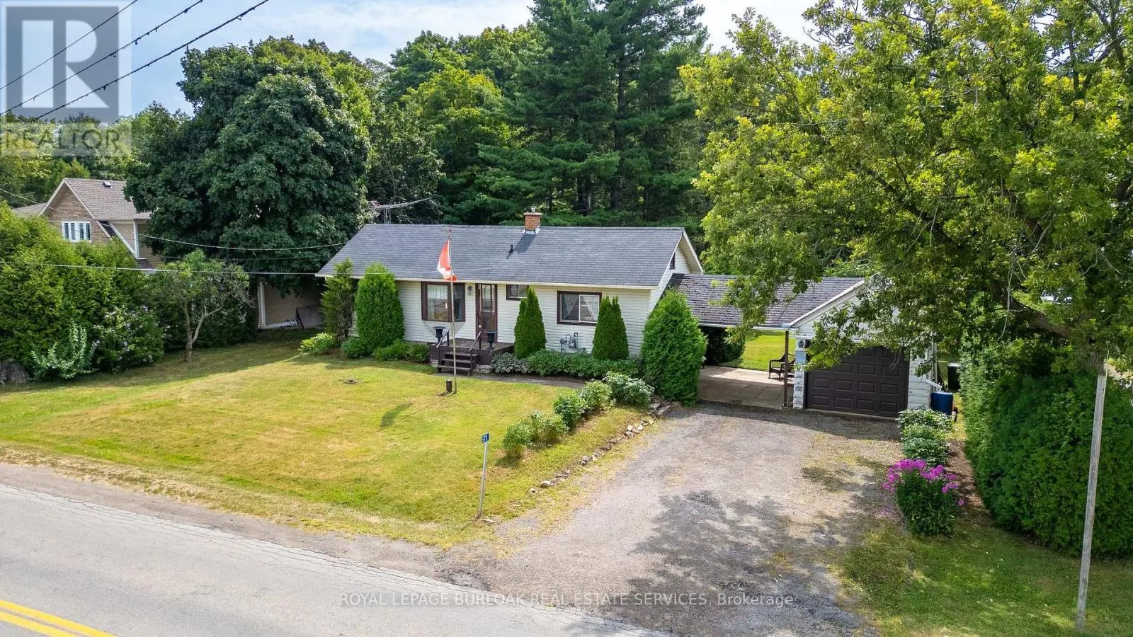 572 PARKSIDE DRIVE