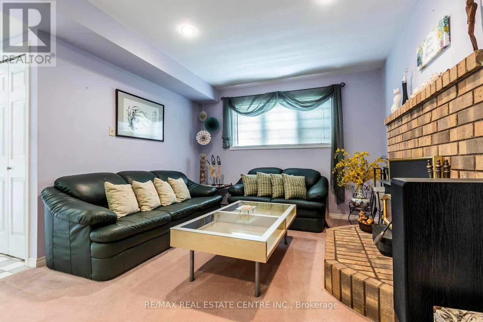 1241 ROSE STREET