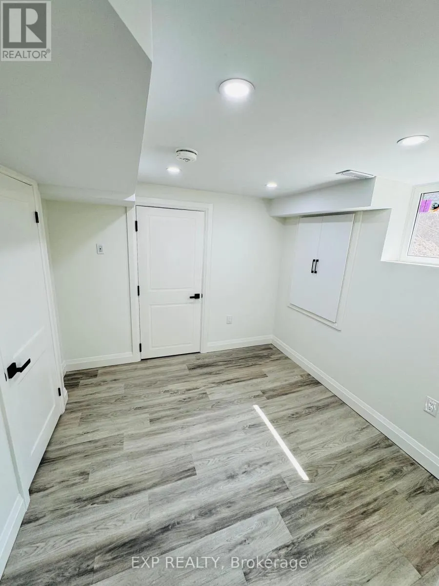 2 - 6 CRAIG DRIVE N