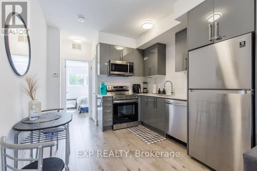 215 - 6065 MCLEOD ROAD