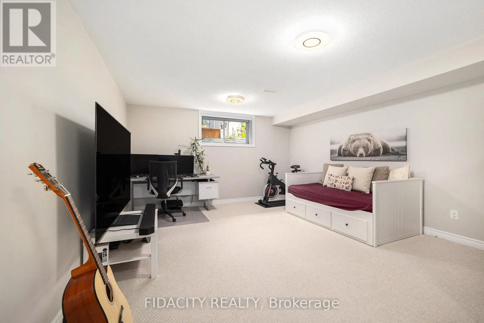 241 BANDELIER WAY