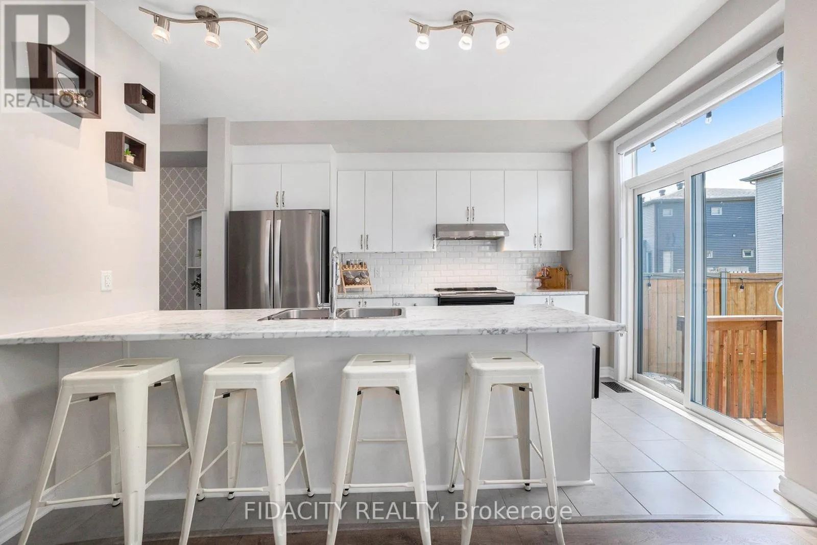 241 BANDELIER WAY