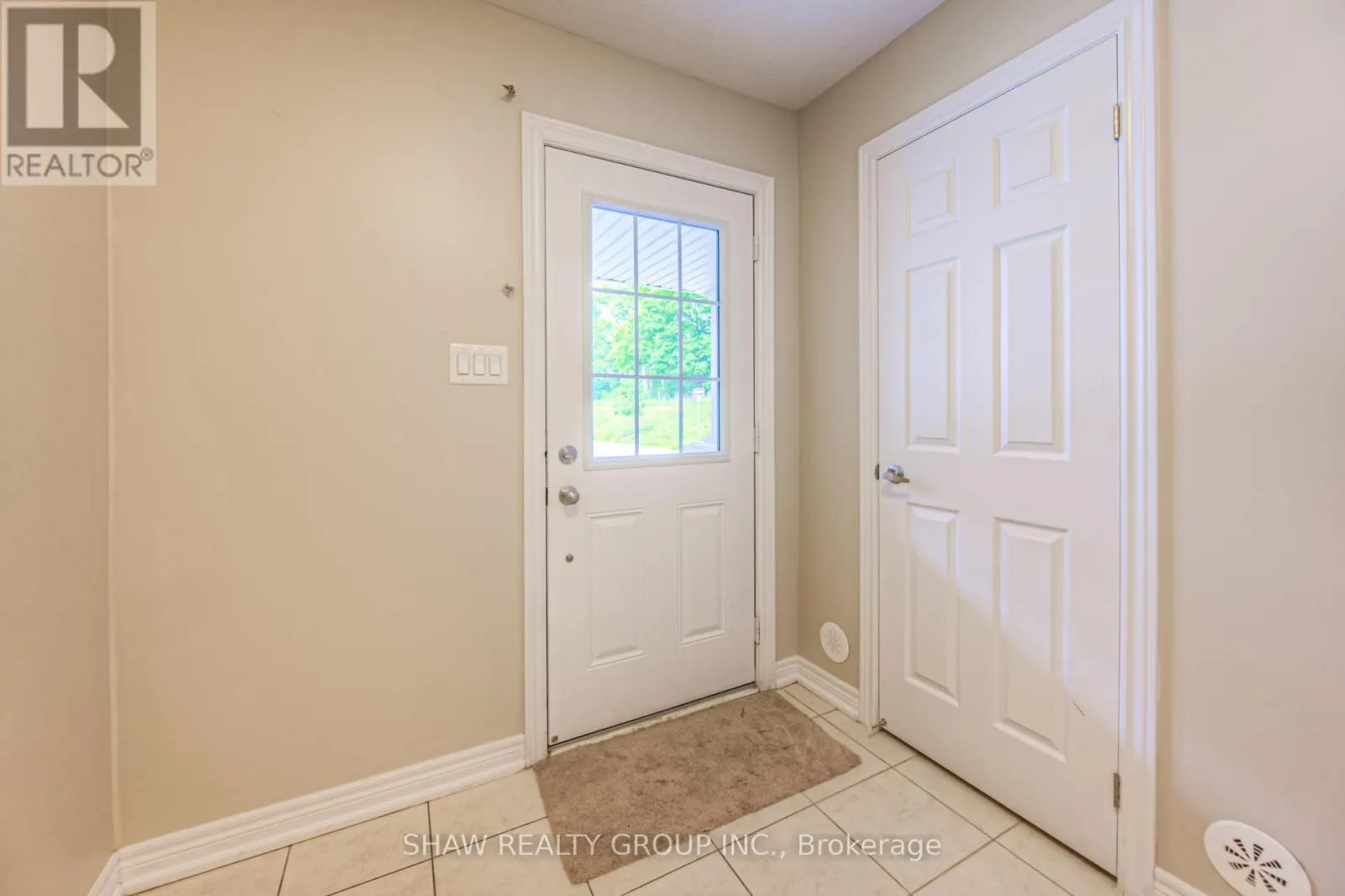 20 - 420 LINDEN DRIVE