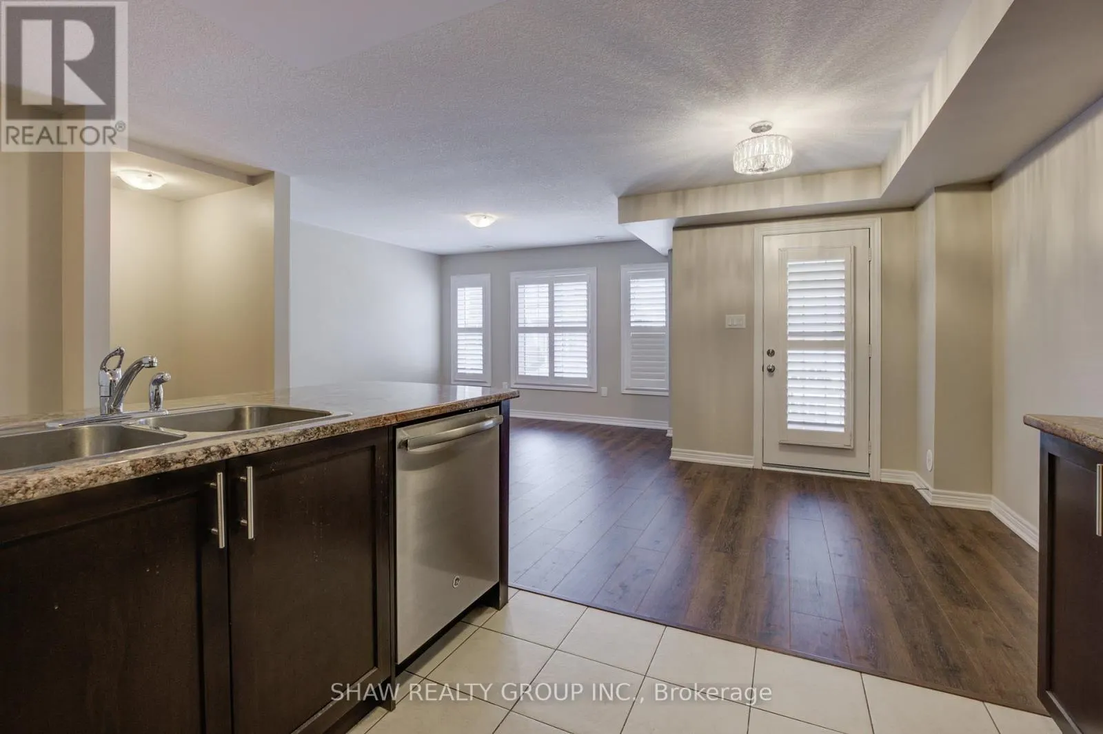 20 - 420 LINDEN DRIVE