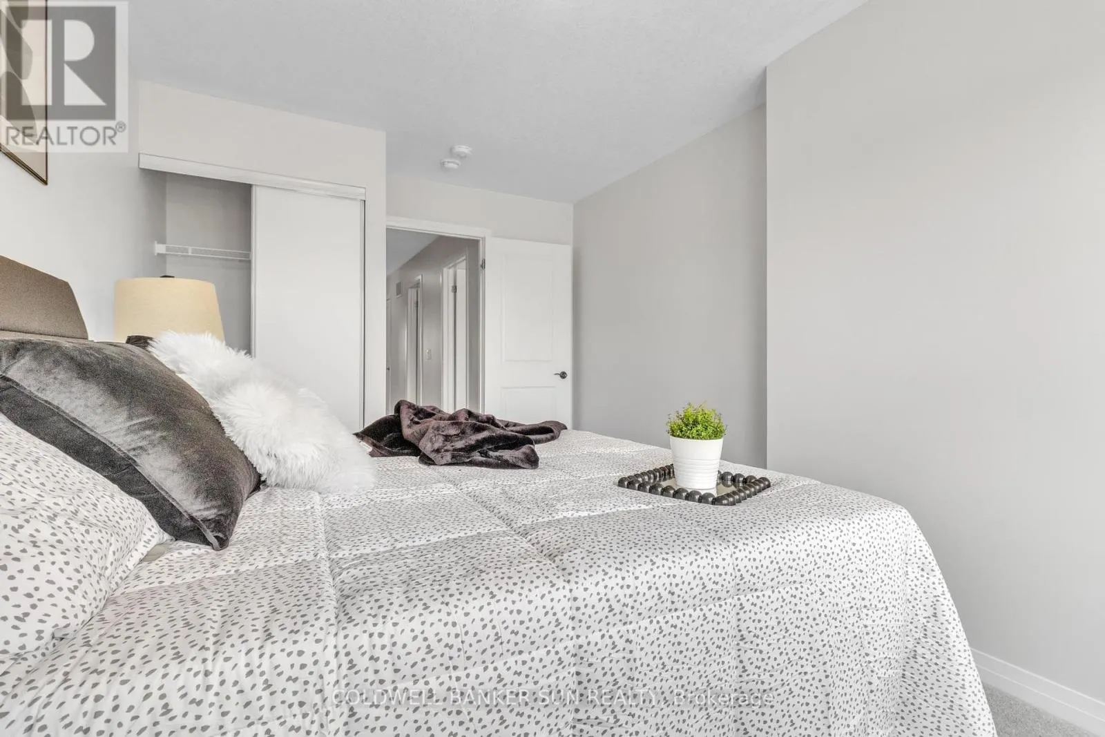 352 BISMARK DRIVE