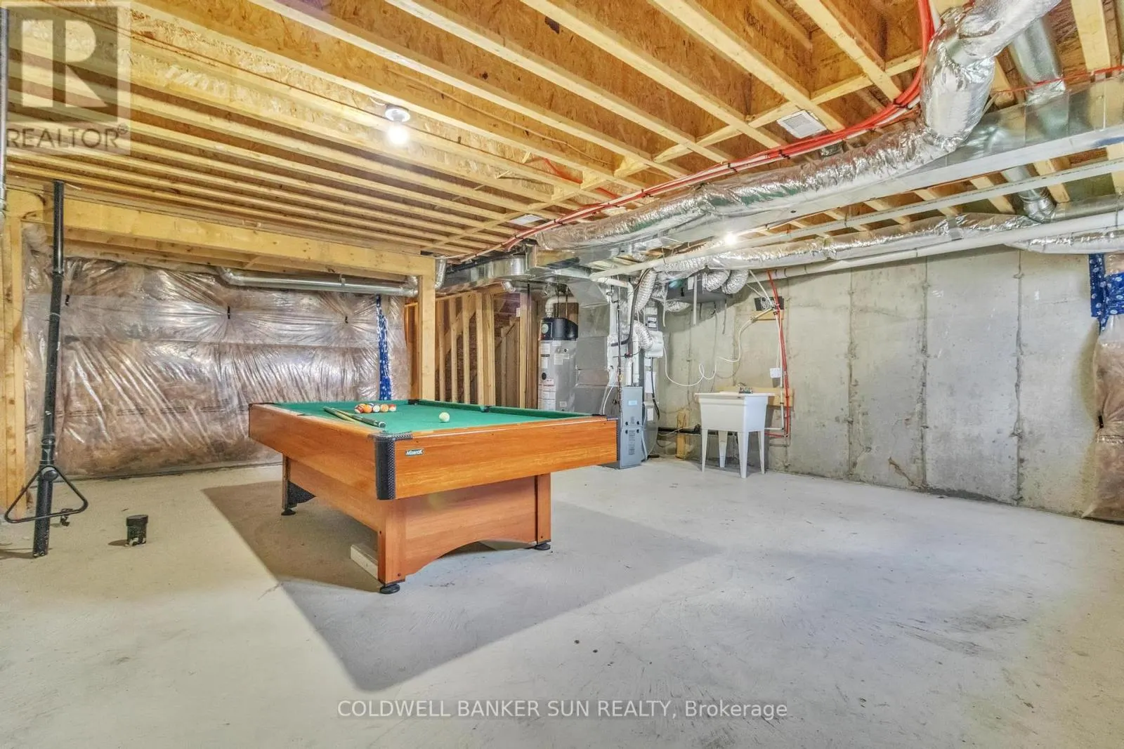 352 BISMARK DRIVE