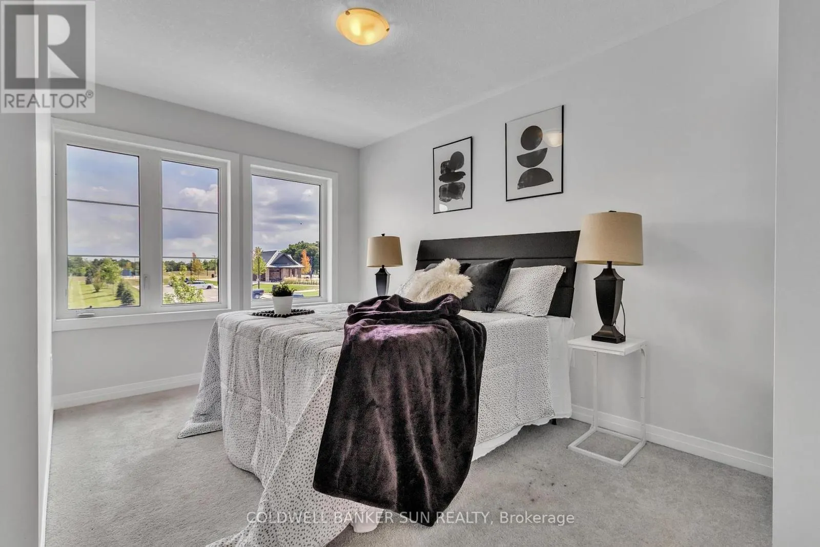 352 BISMARK DRIVE