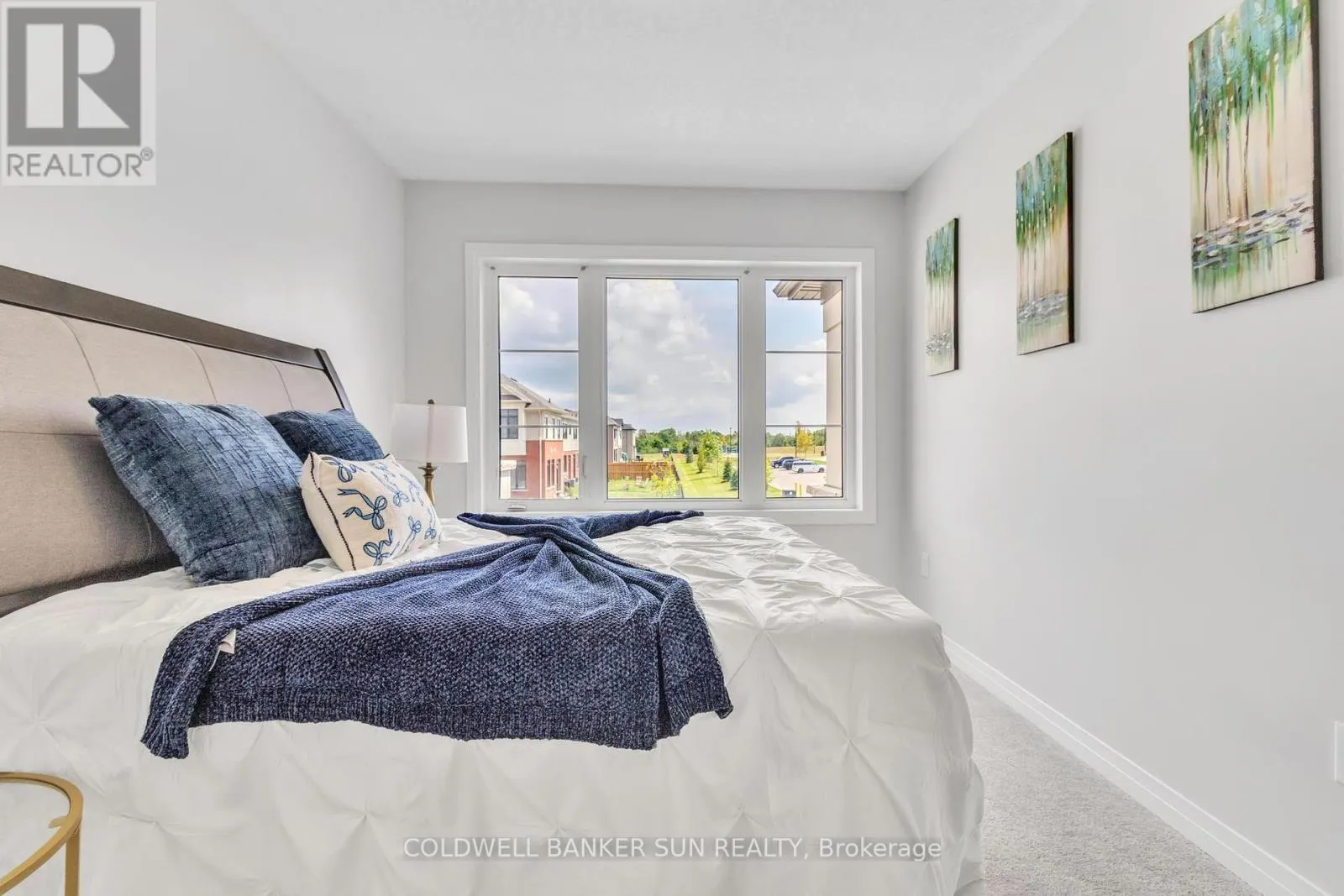 352 BISMARK DRIVE