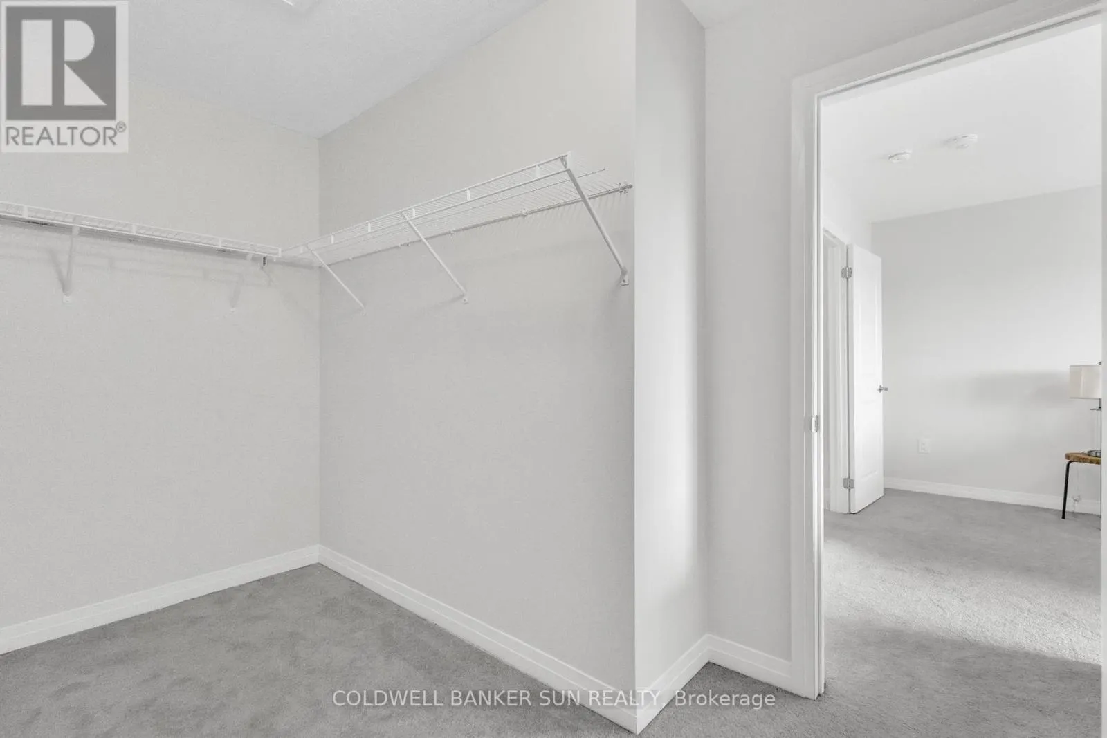 352 BISMARK DRIVE