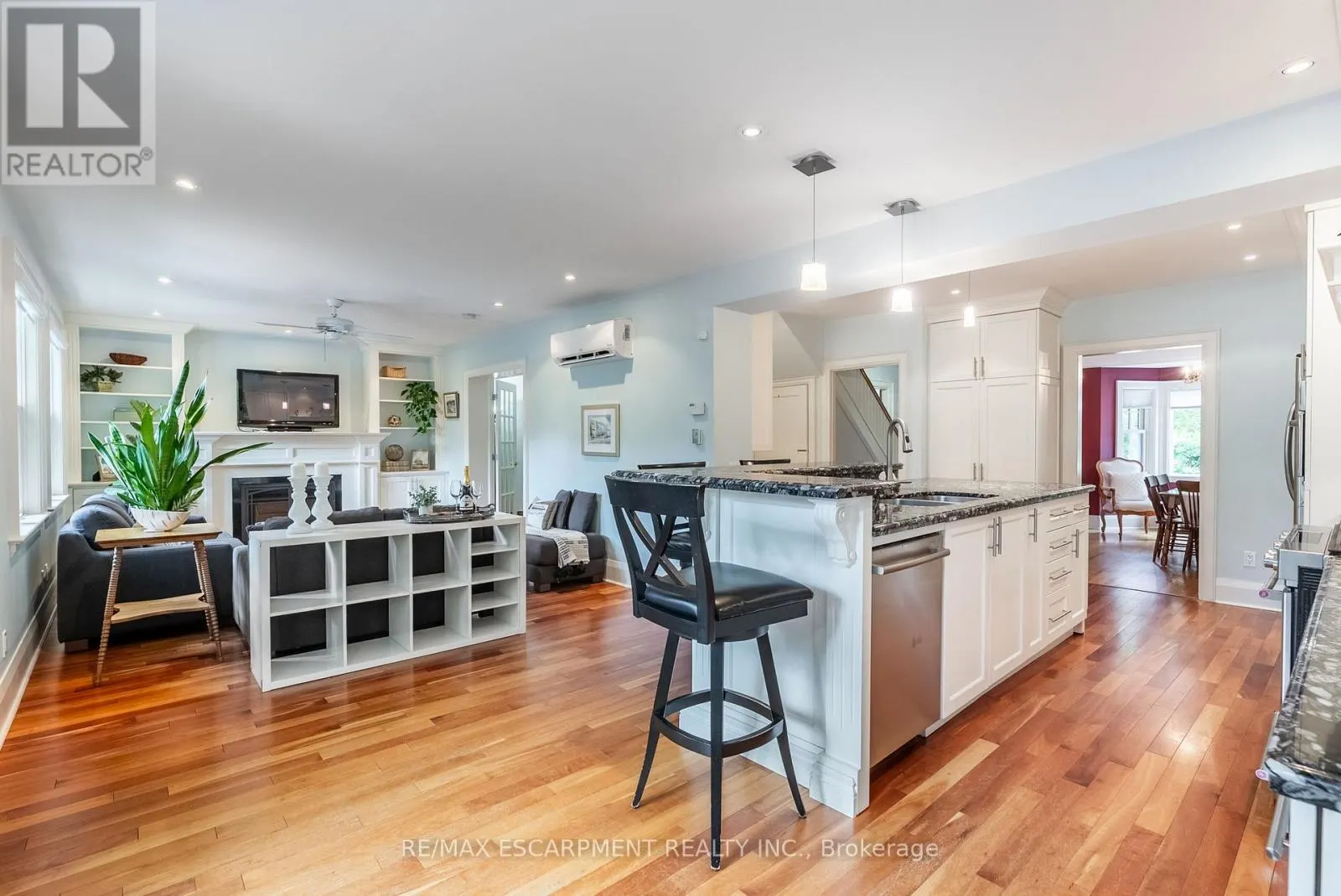158 DALEWOOD CRESCENT