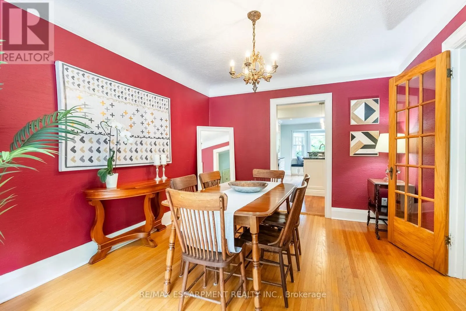 158 DALEWOOD CRESCENT