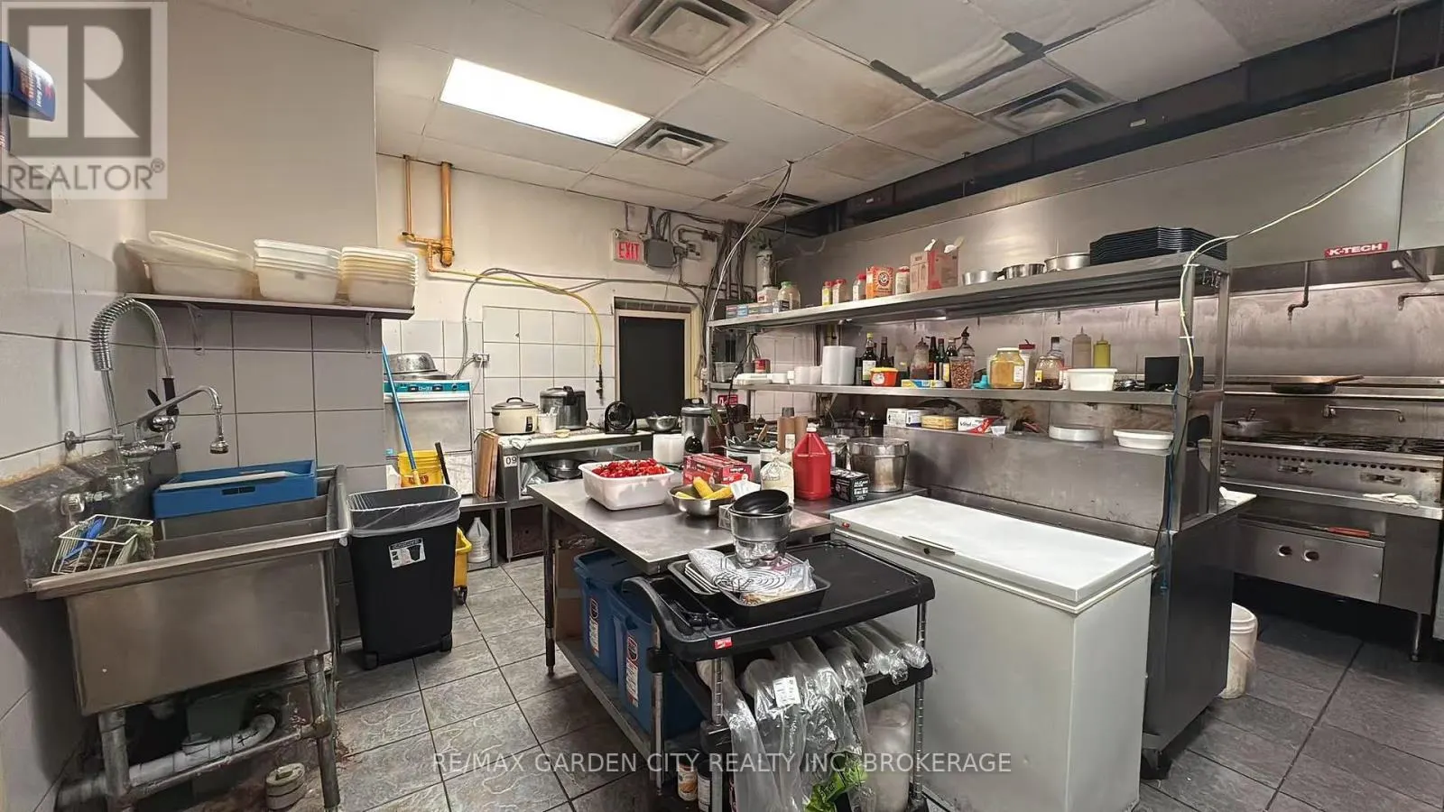 7 - 100 FOURTH AVENUE, #7