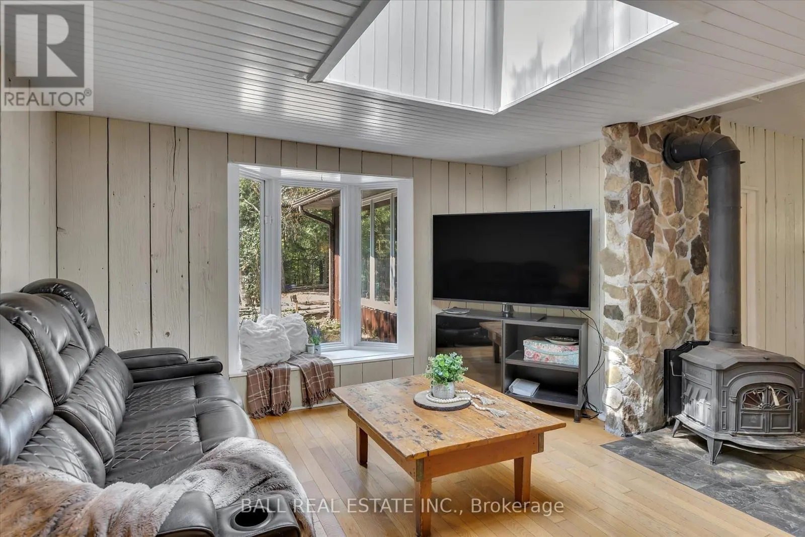 2476 COUNTY RD 46