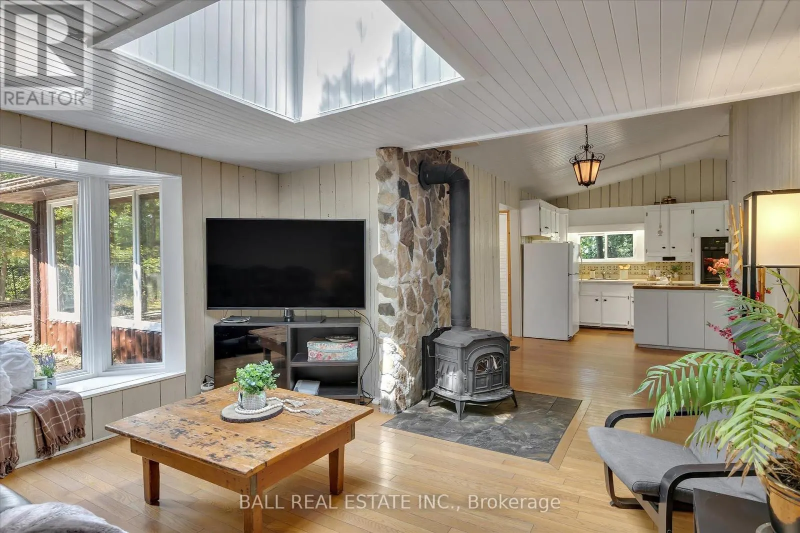 2476 COUNTY RD 46