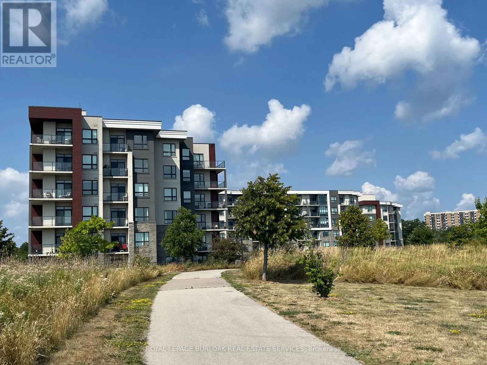 210 - 101 SHOREVIEW PLACE