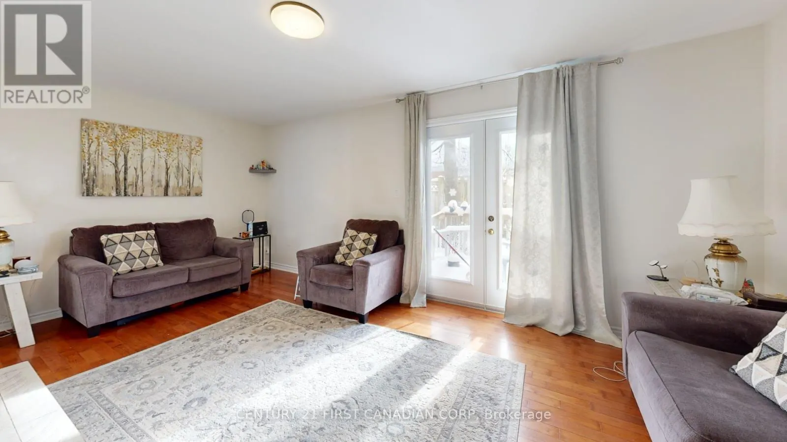 6 - 20 KERNOHAN PARKWAY, #6