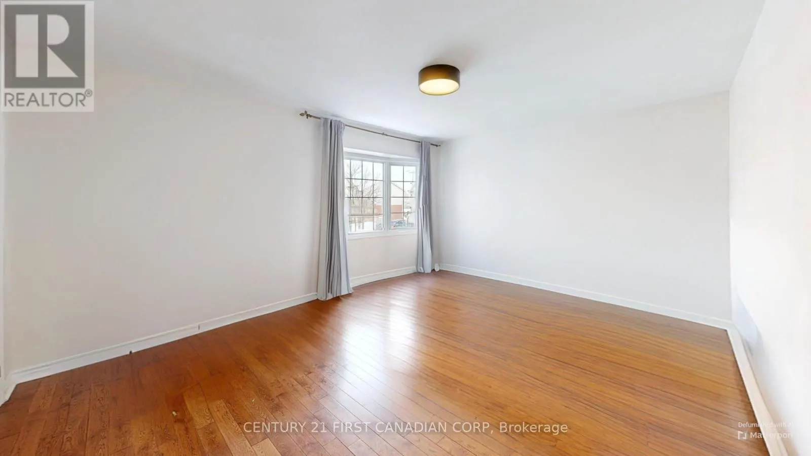 6 - 20 KERNOHAN PARKWAY, #6