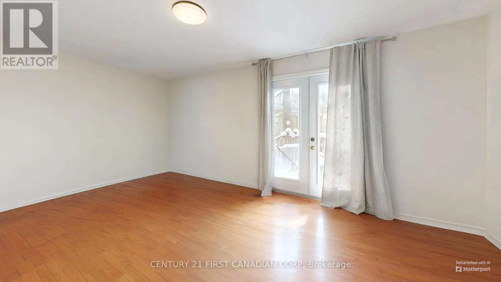 6 - 20 KERNOHAN PARKWAY, #6