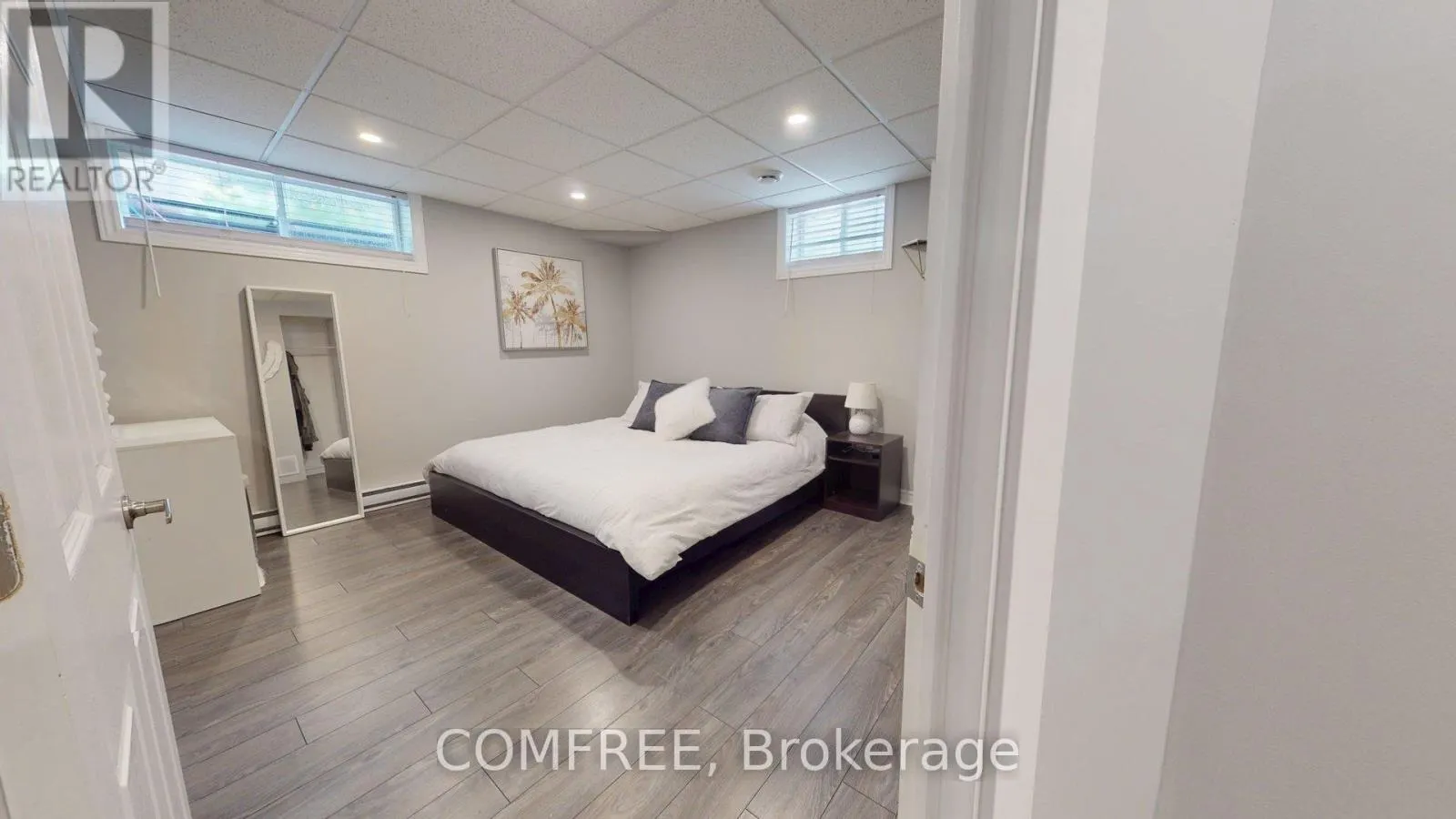 70 SIROCCO CRESCENT